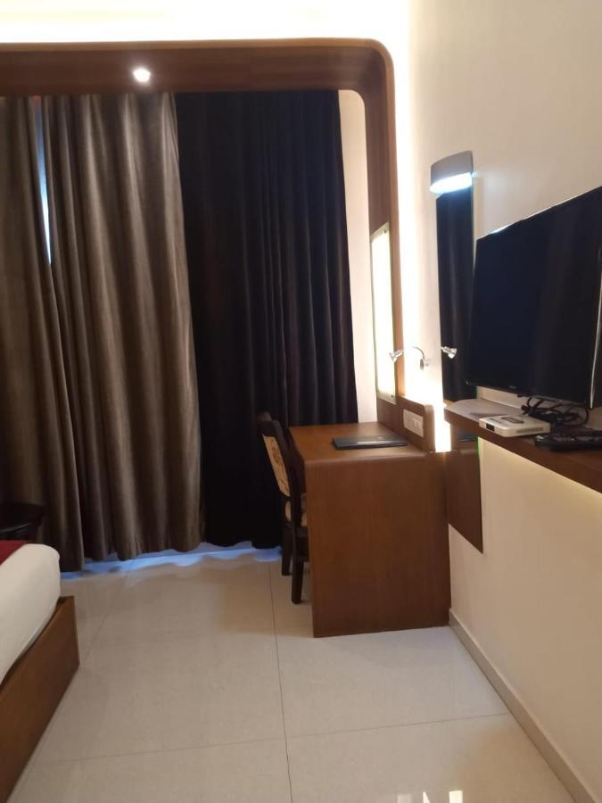 Vakkom Palazzo Varkala Ngoại thất bức ảnh